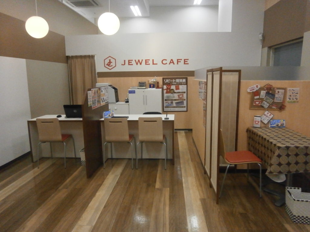 Jewel Cafe店內場景
