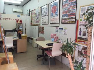 Jewel Cafe店內場景