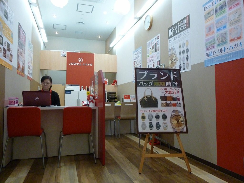Jewel Cafe店內場景