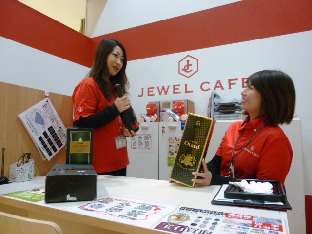 Jewel Cafe店內場景
