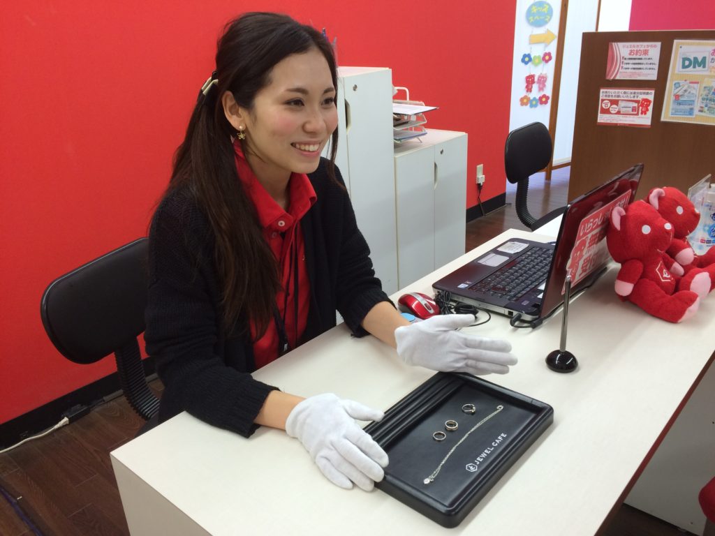 Jewel Cafe店內場景