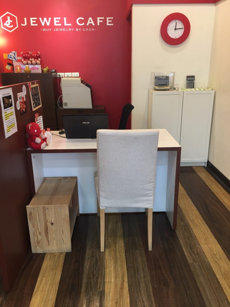 Jewel Cafe店內場景