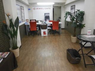 Jewel Cafe店內場景
