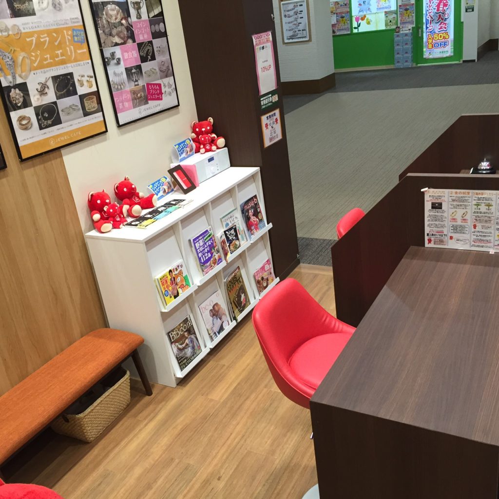 Jewel Cafe店內場景