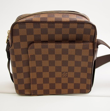 Louis Vuitton 路易威登名牌肩包